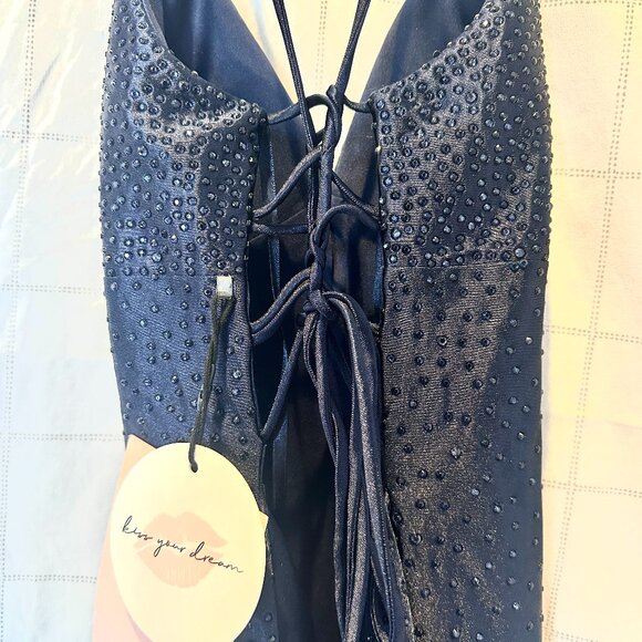 Mermaid V-Neck Satin Slit-Navy-Size 4-Brand New, Never Worn - Picture 2 of 11